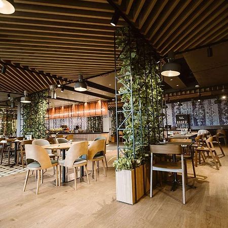 ホテル Ibis Styles Sibiu Arsenal エクステリア 写真