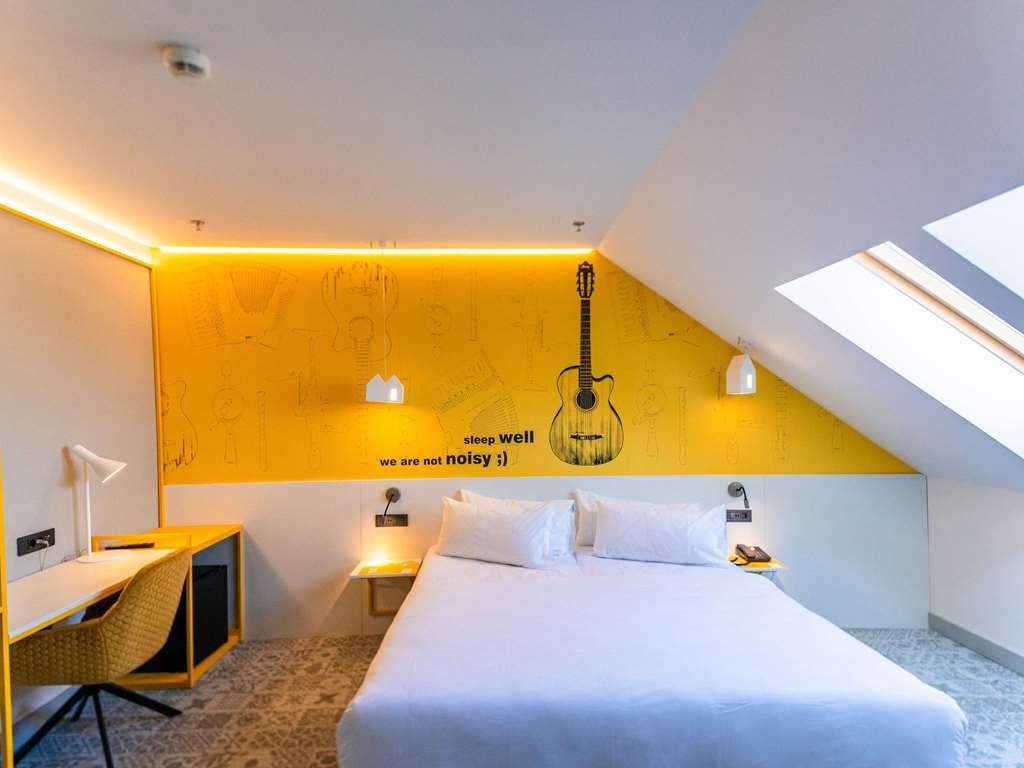 ホテル Ibis Styles Sibiu Arsenal 部屋 写真