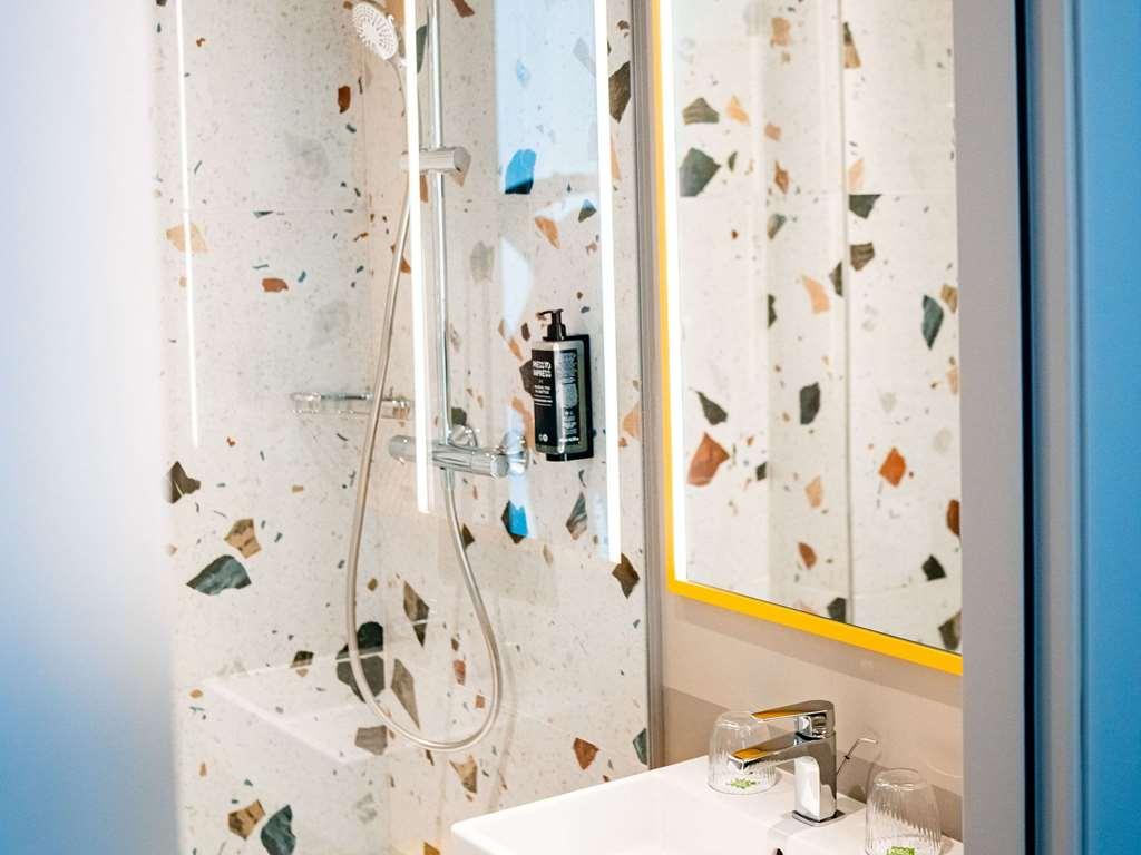 ホテル Ibis Styles Sibiu Arsenal 部屋 写真
